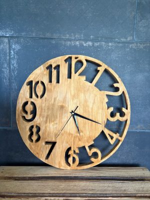Horloge mi plein